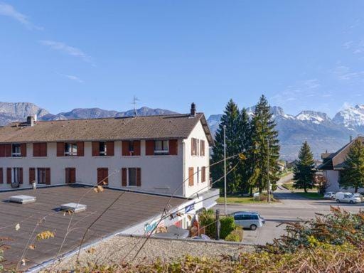 Entre lac et montagne Apartment in Sévrier