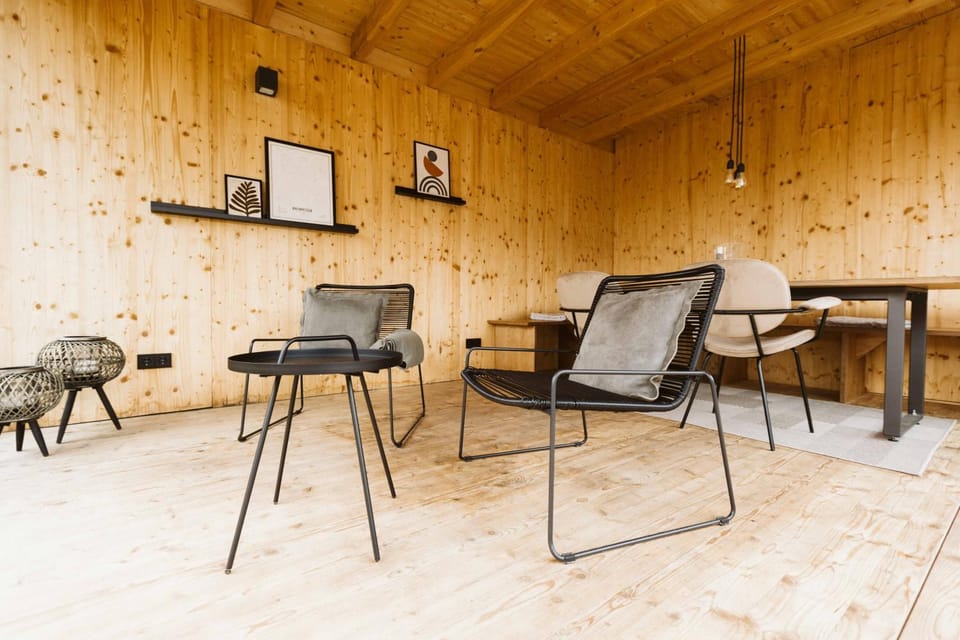 Balcony/Terrace, Seating area