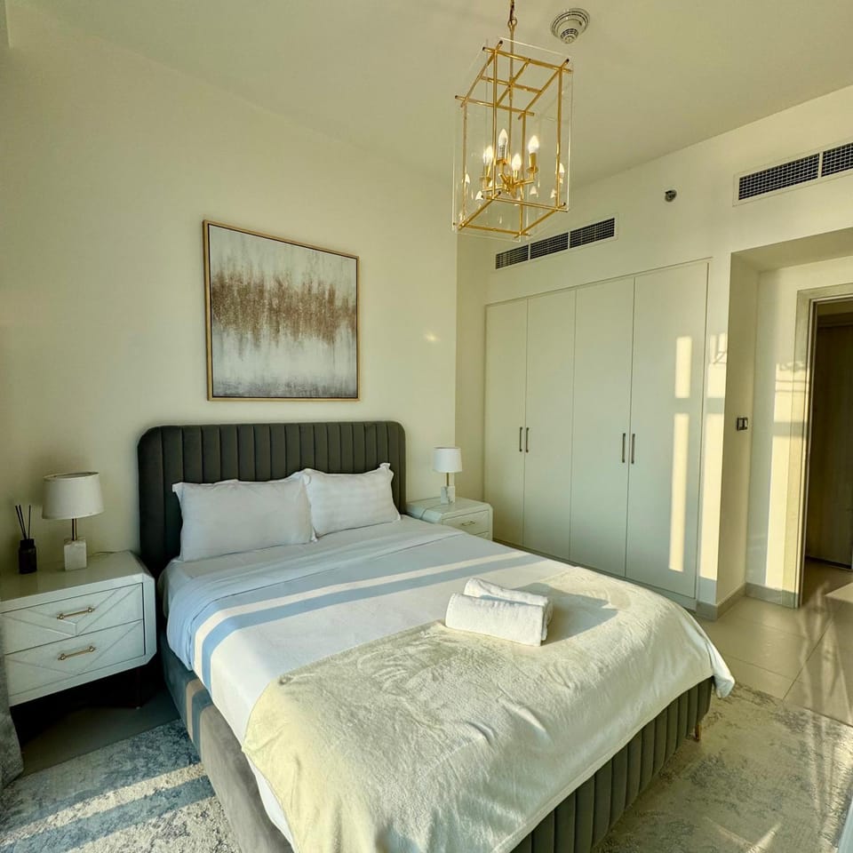 THE COVE Creek Harbour Apartment in Dubai
