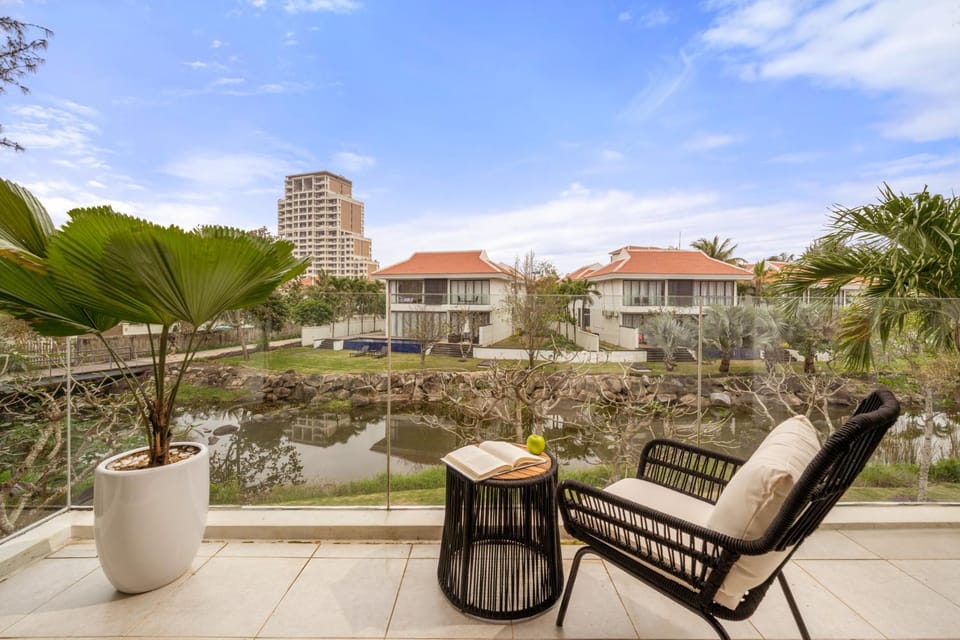 Day, Balcony/Terrace, Lake view