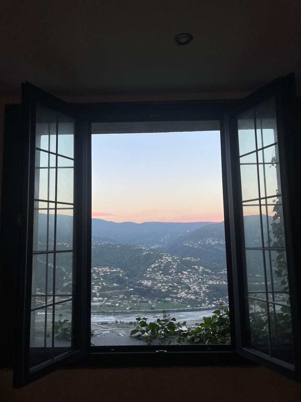 Natural landscape, Lake view, Mountain view