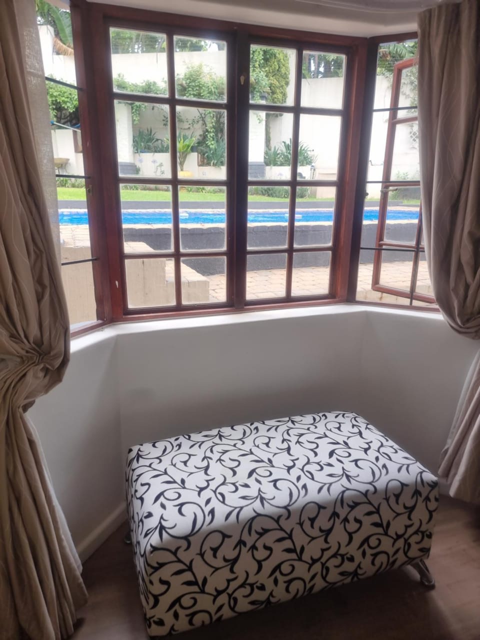 Bed, Bedroom, Pool view