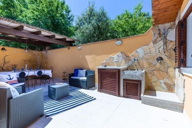 Patio, Balcony/Terrace