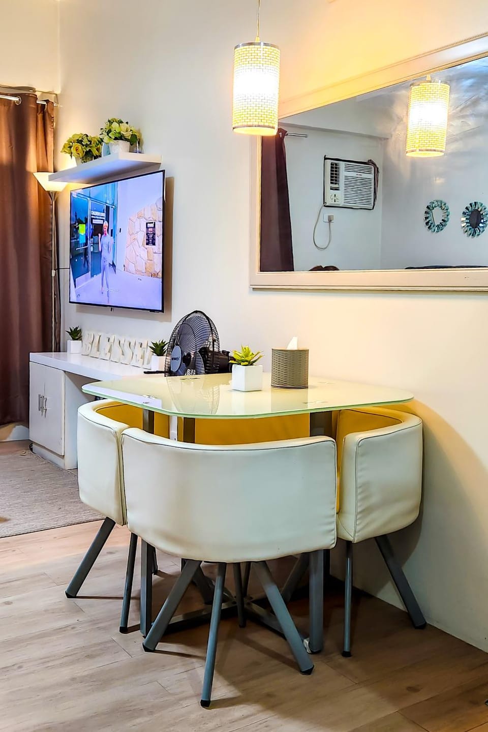Vinia Studio for 3Pax Apartment in Quezon City
