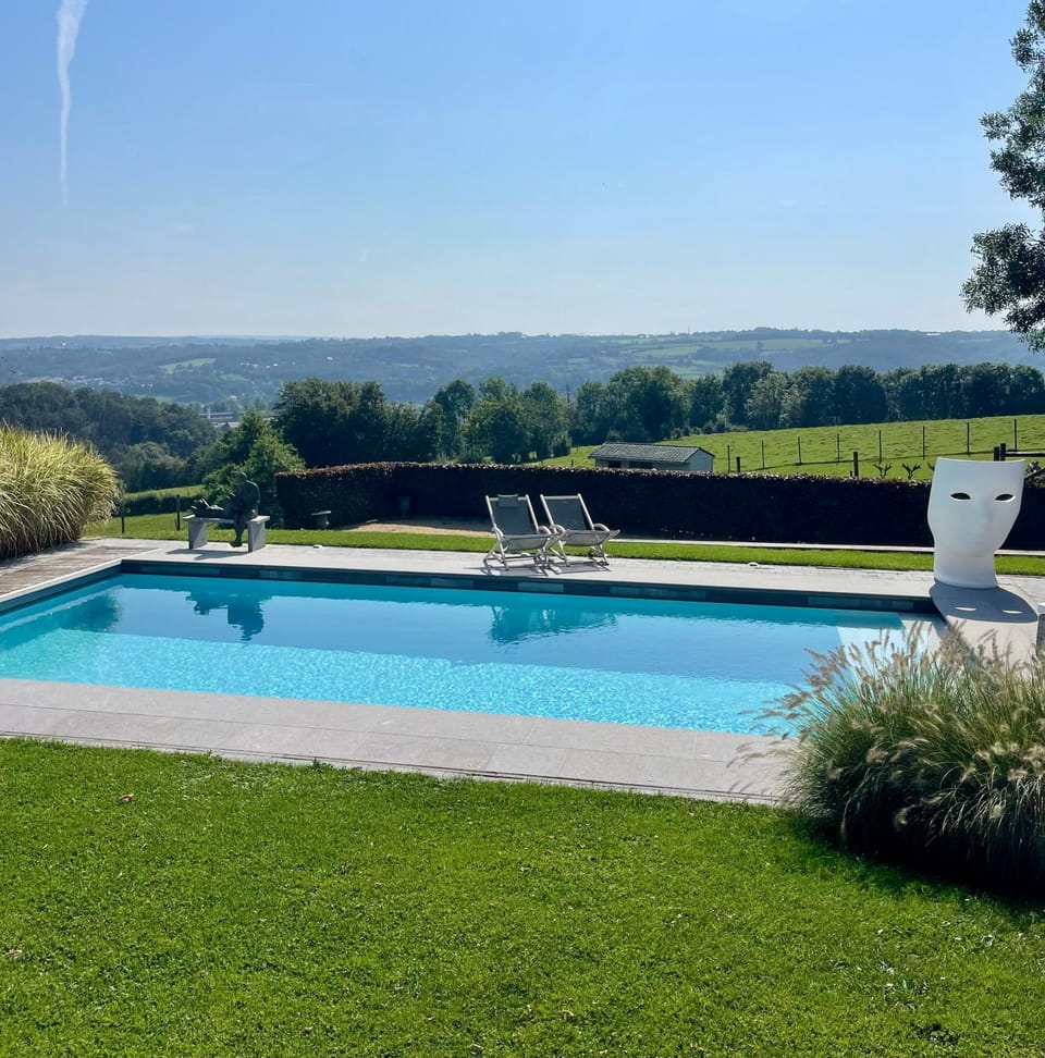 Spring, Day, Natural landscape, Garden, Garden view, Pool view, Swimming pool, sunbed