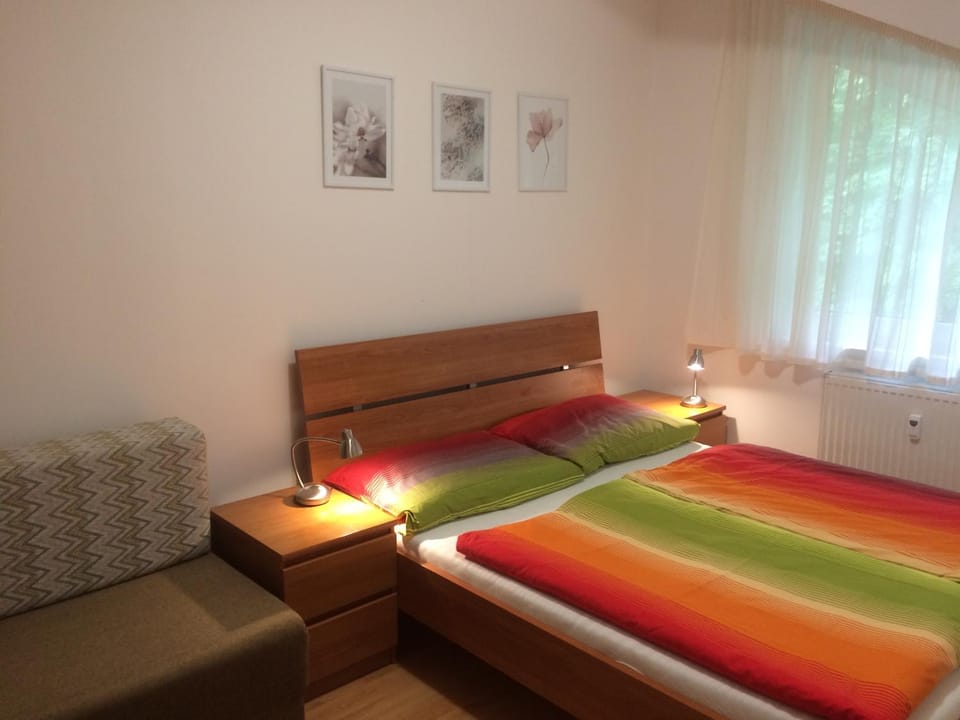 Bed, Bedroom