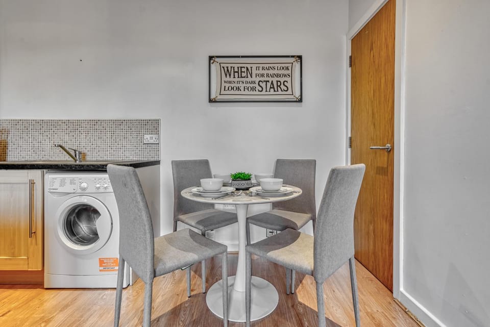 Seating area, Dining area, washing machine