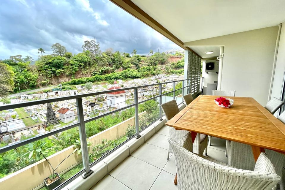 View (from property/room), Balcony/Terrace