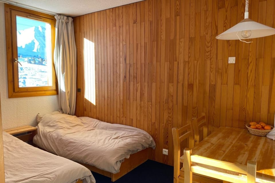 Studio with balcony in Plagne Village Apartment in Mâcot-la-Plagne