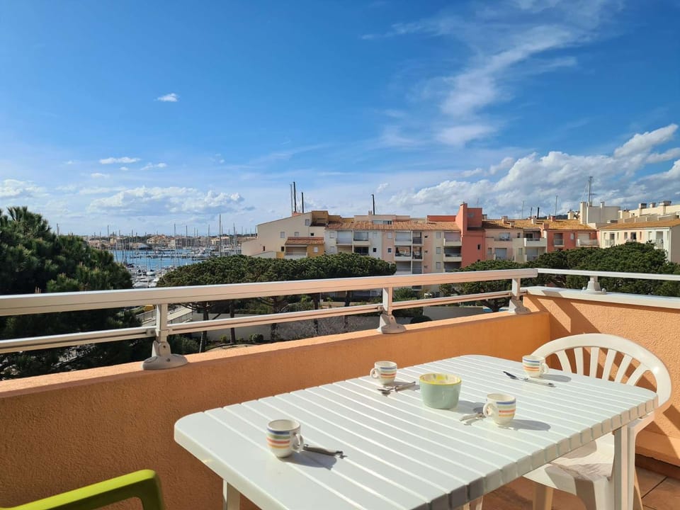 View (from property/room), Balcony/Terrace