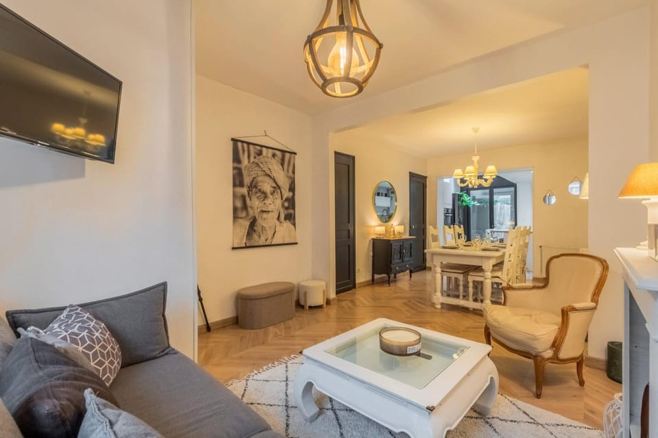 Maison 2 chambres avec jardin & parking gratuit Bed and Breakfast in Hauts-de-France
