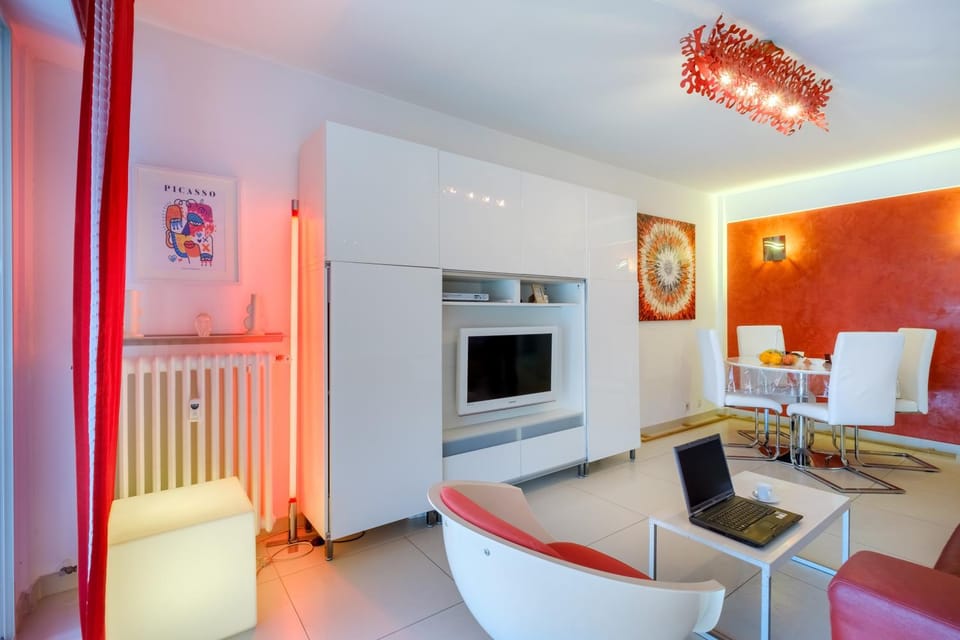 Property building, Living room