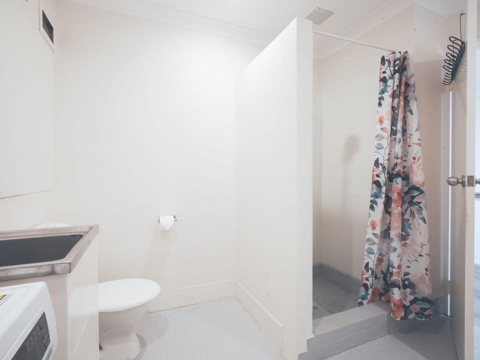 Bathroom, laundry