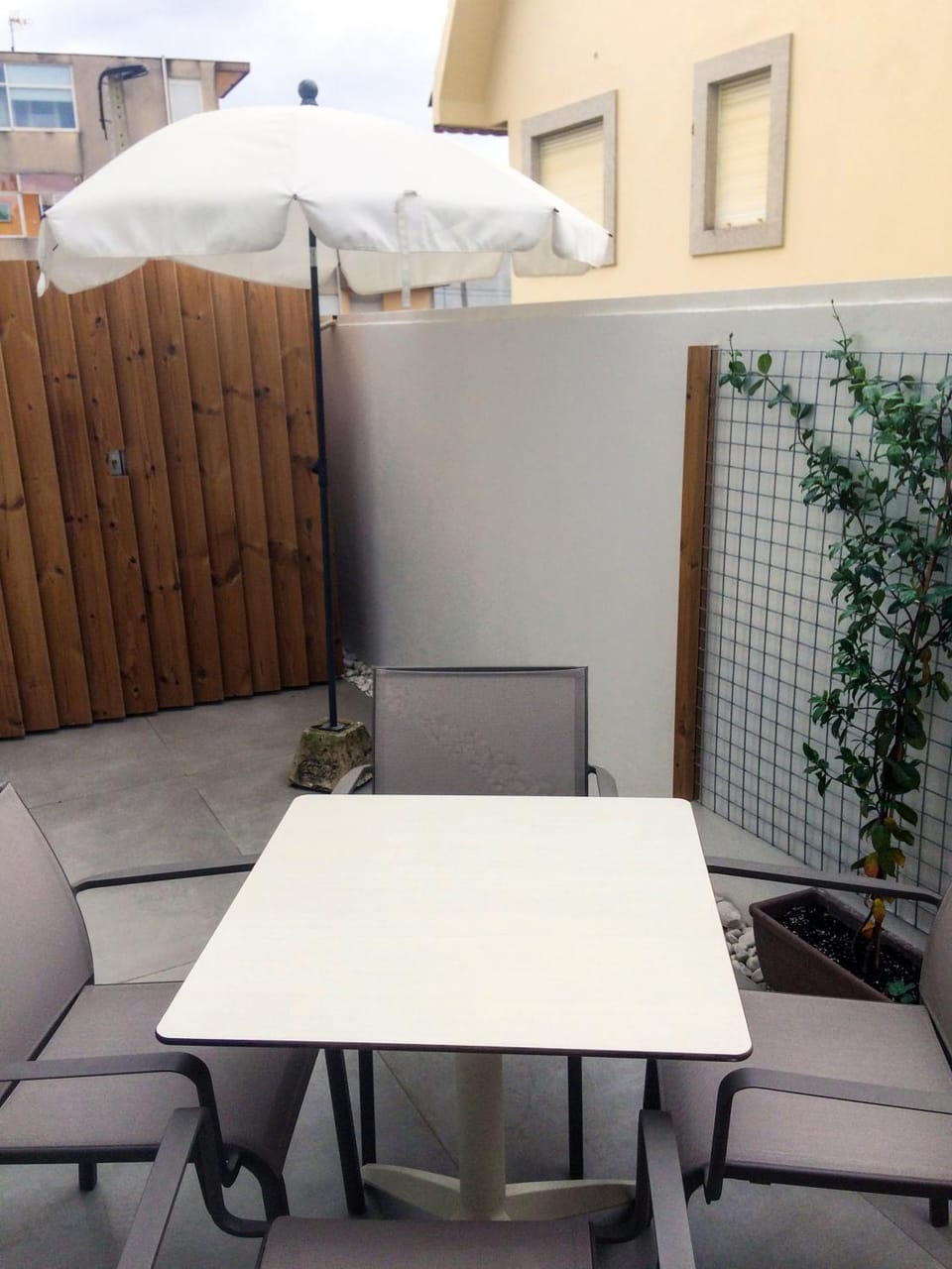 Patio, Balcony/Terrace