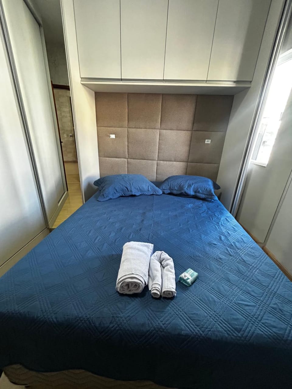 Bed, Bedroom, towels, wardrobe