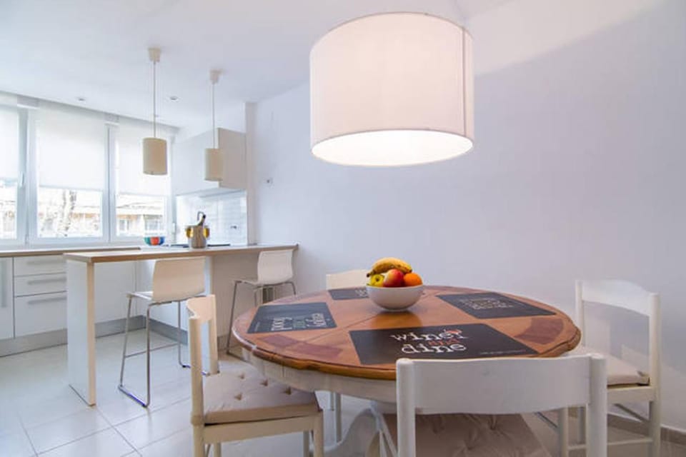 Day, Kitchen or kitchenette, Photo of the whole room, Seating area, Dining area, On site