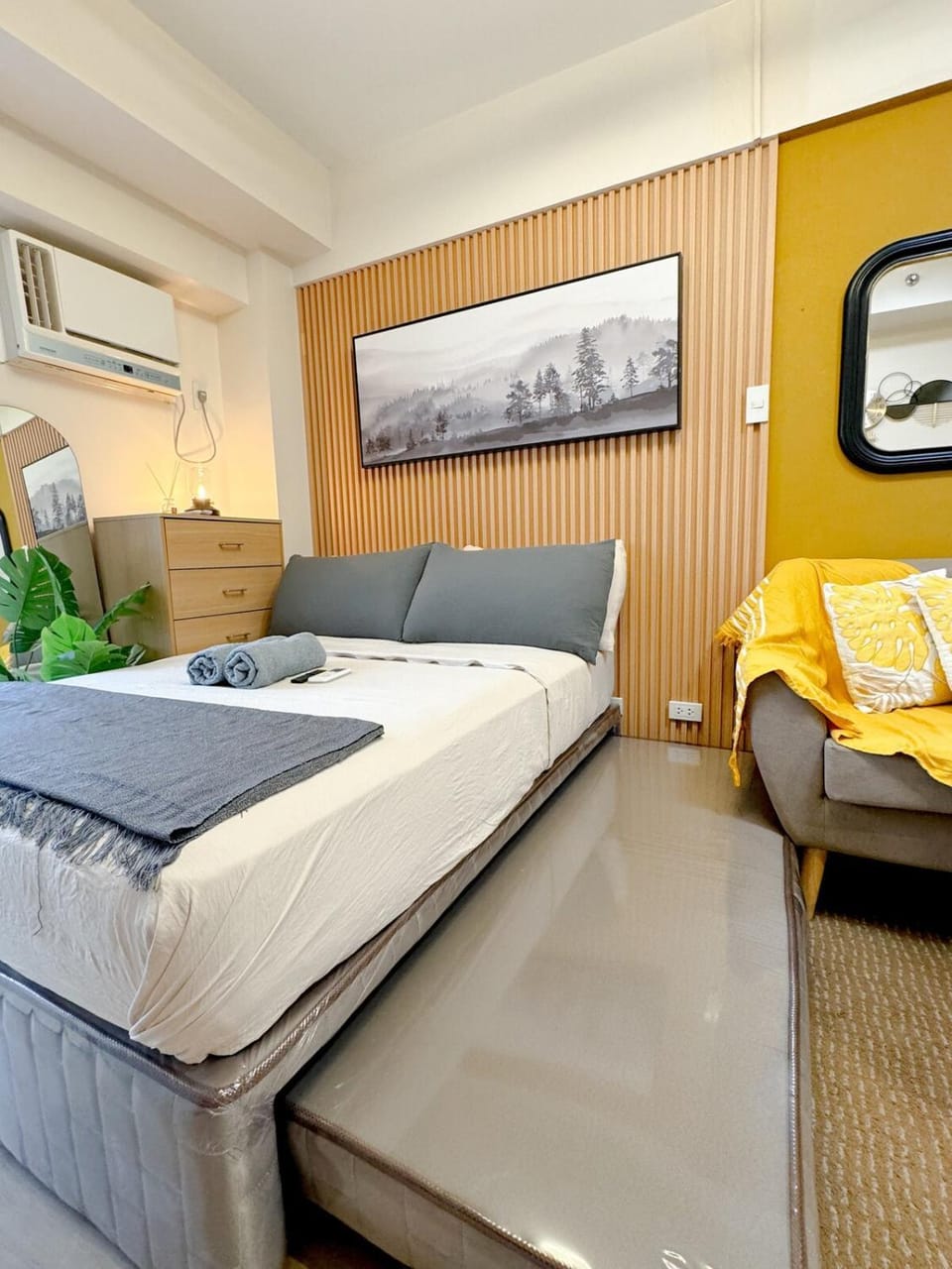 Studio Suite at Fairway Terraces near NAIA T3 Apartment in Pasay