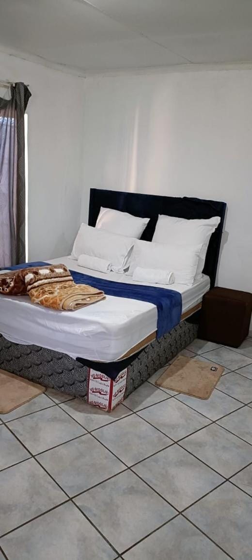 BATO Accommodation Bed and Breakfast in Gauteng