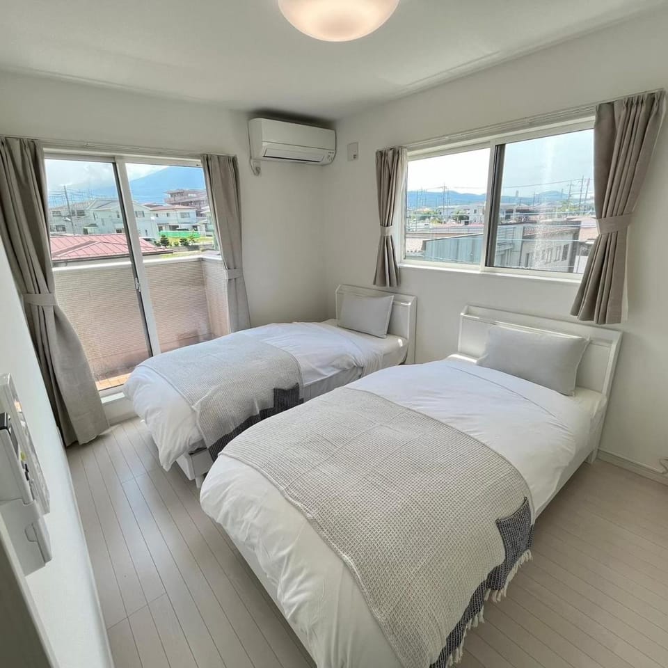 Villa ANOTONA No 2 House in Japan