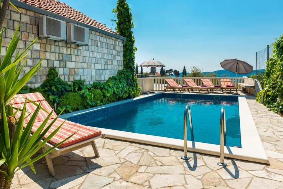 Peaceful Villa near Dubrovnik Villa in Dubrovnik-Neretva County