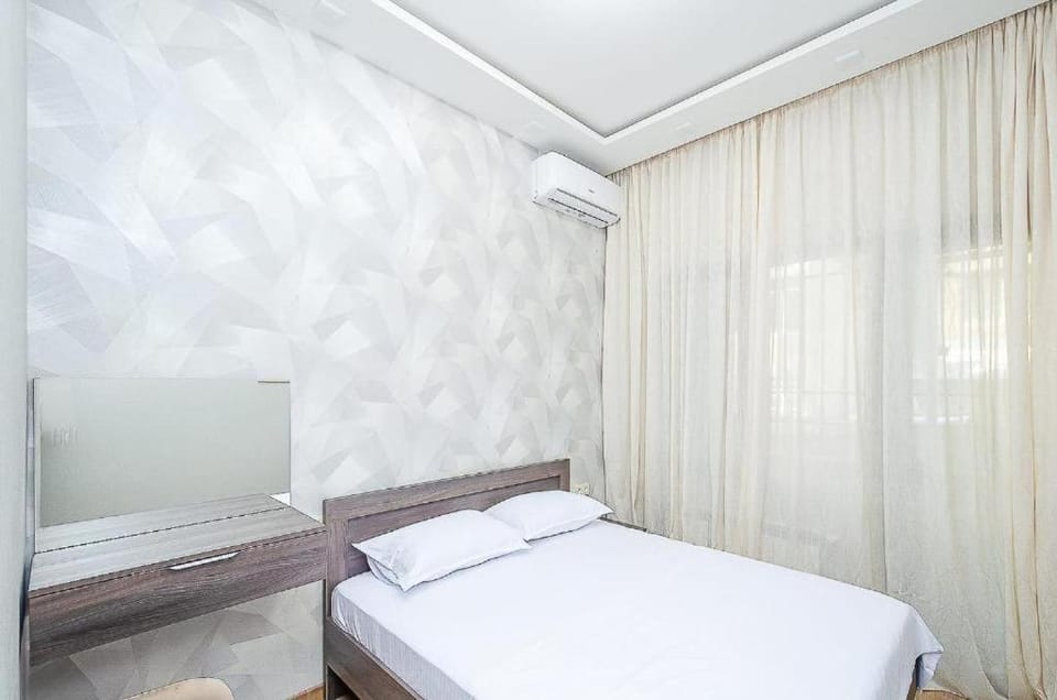 Newly renovated, real photos, excellent apartment in the center of the capital Apartment in Yerevan