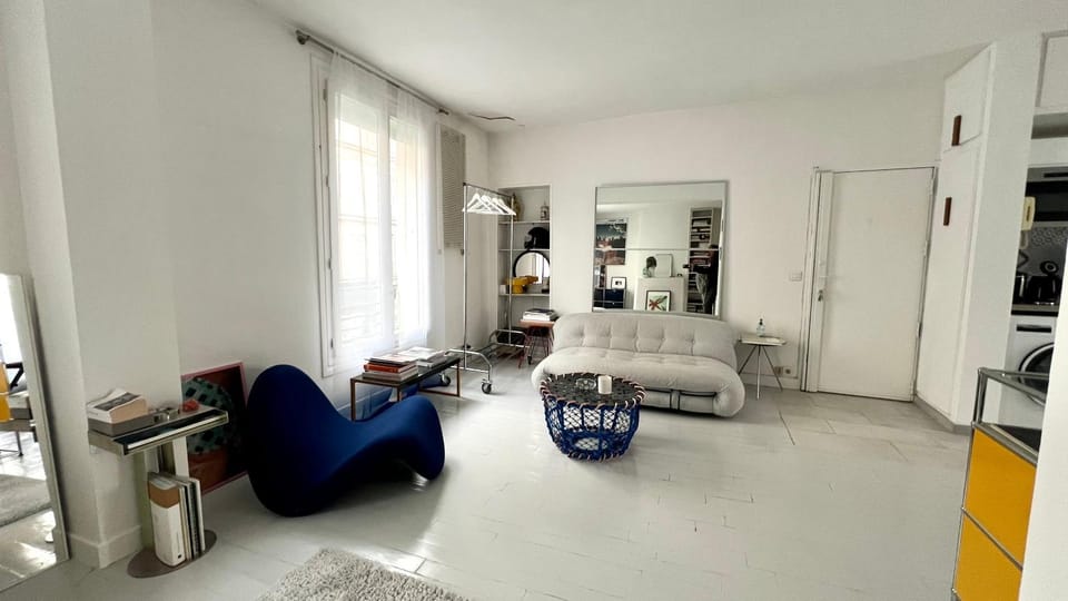 Living room, Seating area, wardrobe