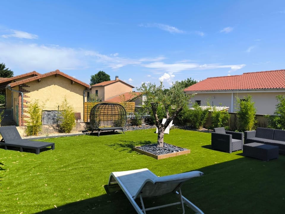 Mi Amore- Gîte 3 suites près de Lyon, parking free Apartment in Auvergne-Rhône-Alpes