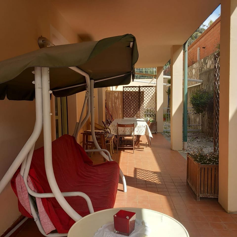 Patio, Balcony/Terrace