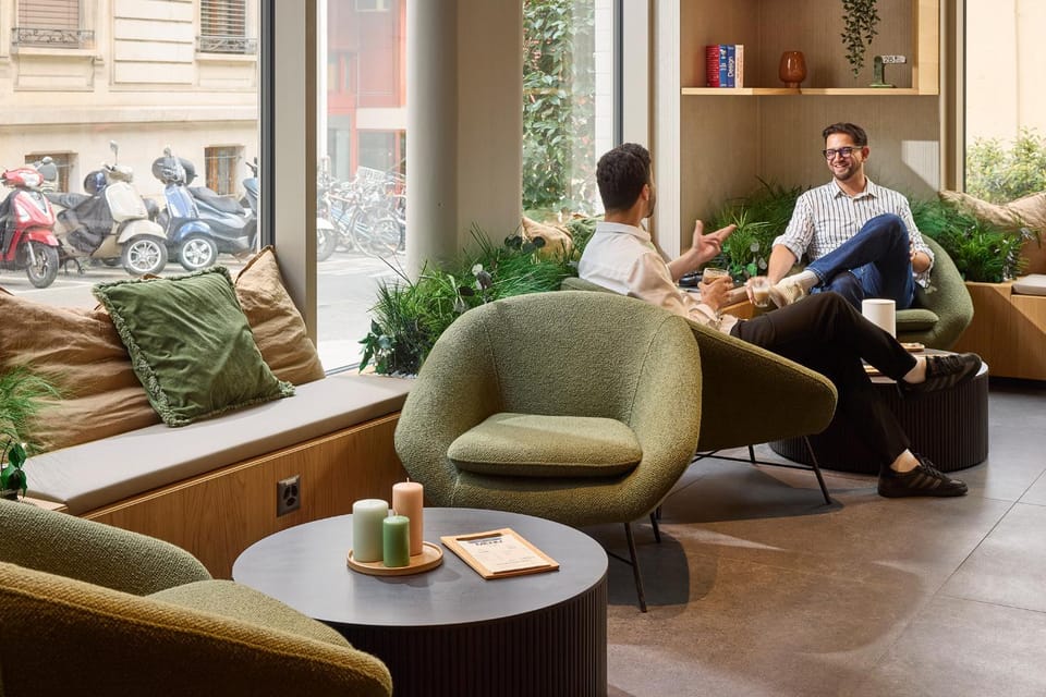 Coffee/tea facilities, Lobby or reception, Seating area