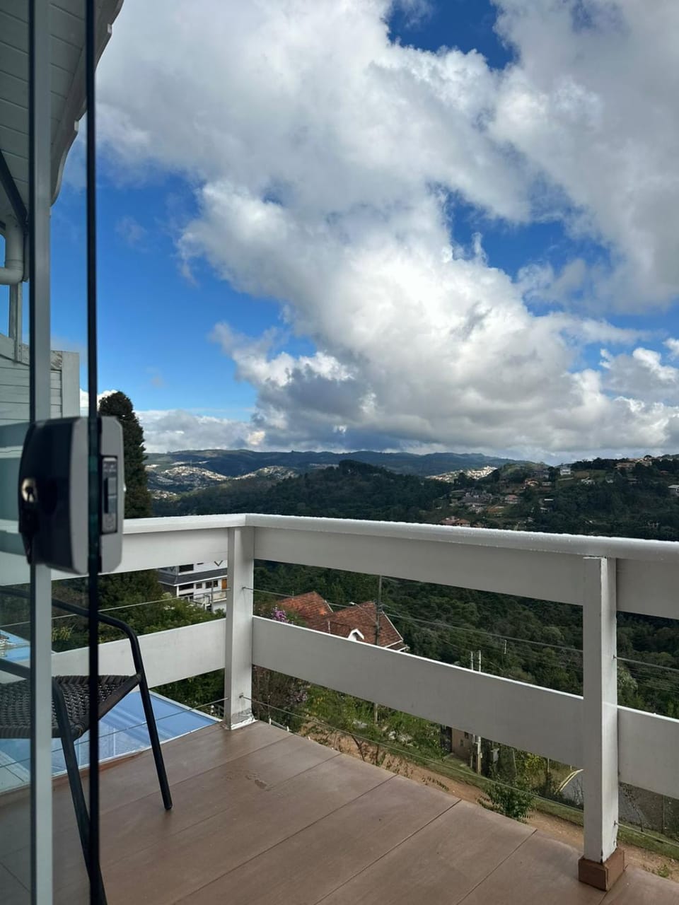 View (from property/room), Balcony/Terrace, Mountain view