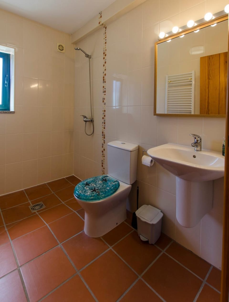 Quinta da Madrugada, Tranquility and Power Villa in Coimbra District, Portugal