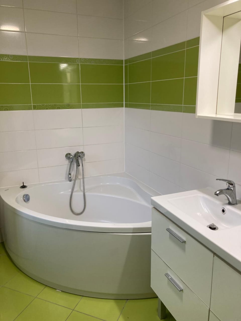 Bathroom, Bath