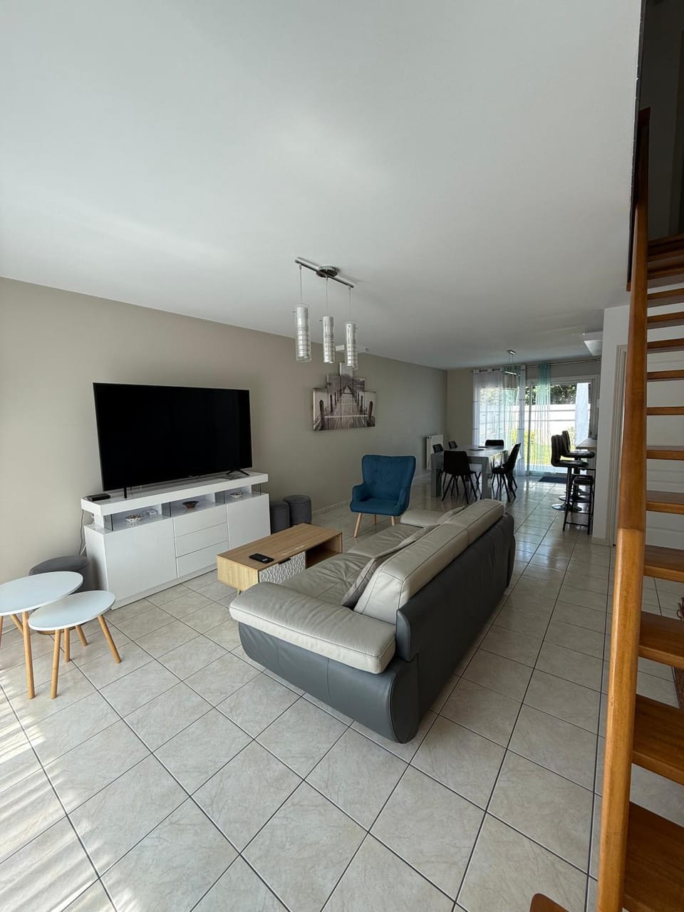 Communal lounge/ TV room, TV and multimedia, Living room, Seating area