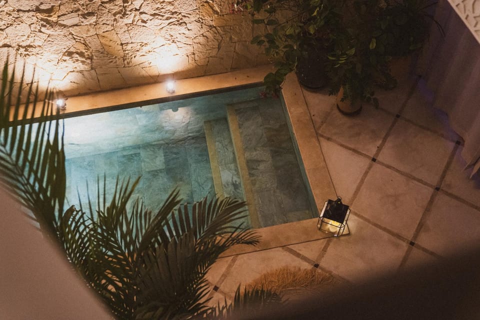 Pool view, Swimming pool