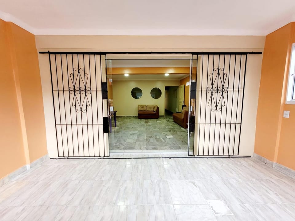 Cop30 - Quarto privativo em casarão com 9 quartos Vacation rental in Belém
