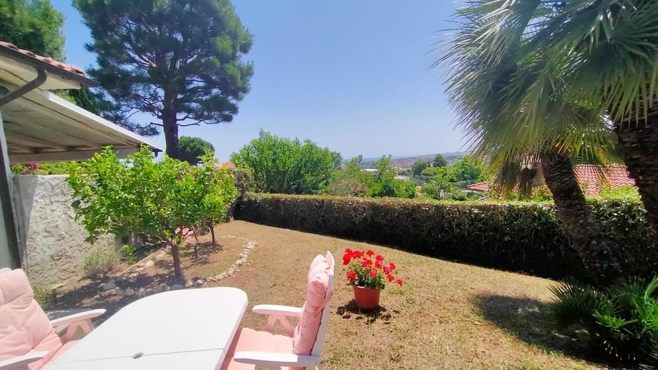 Villetta trilocale CON SPIAGGIA E PISCINA incluse - Taunus Vacanze Cod 473 House in Marche