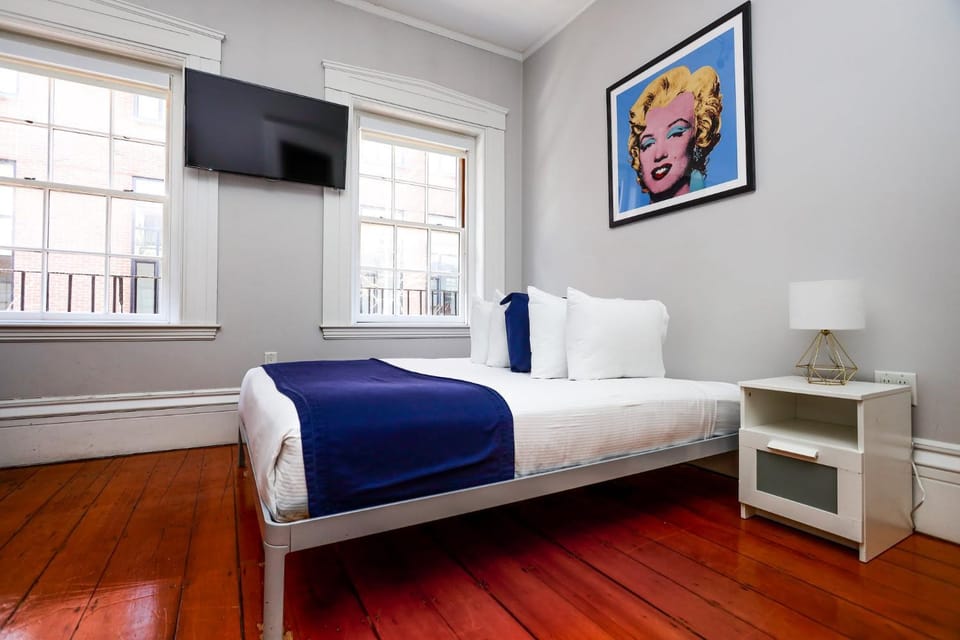 Convenient Beacon Hill Rental by MGH & TD Garden #5 Apartment in Beacon Hill