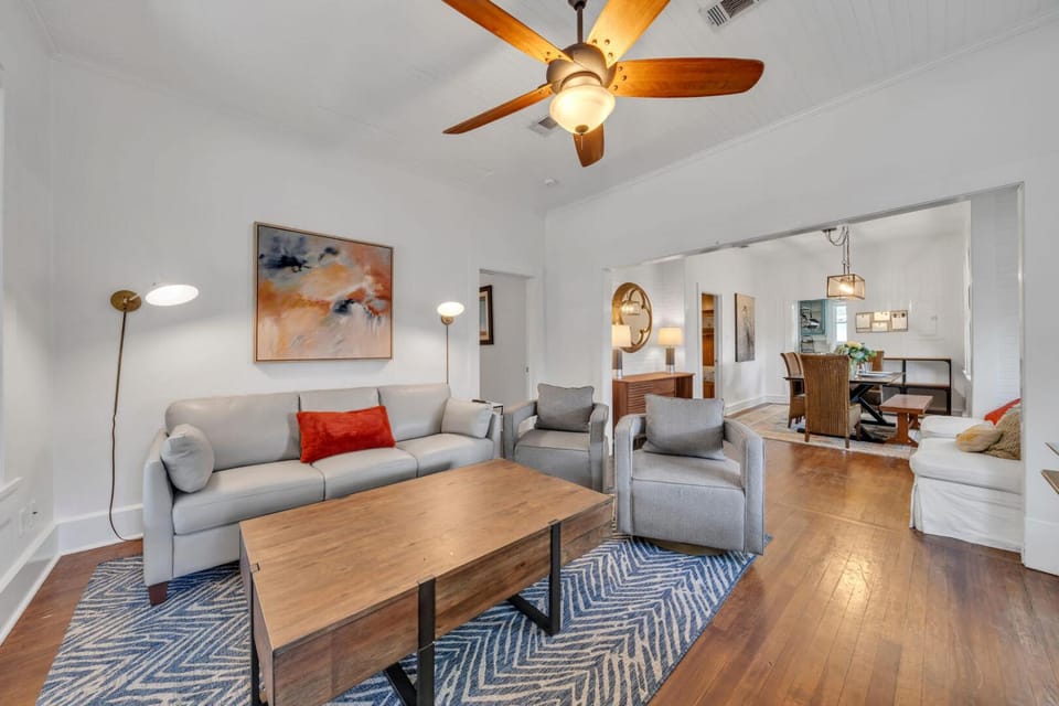 Available for Season! Heart of Grayton Beach Private Pool House in Grayton Beach
