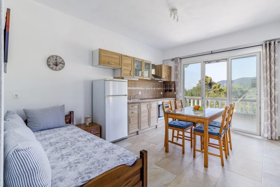 Villa Rafael Apartment in Sporades, Greece