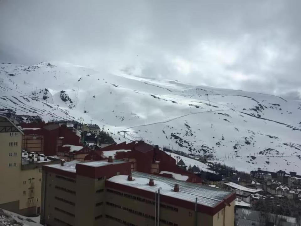 snowsun con parking Apartment in Sierra Nevada