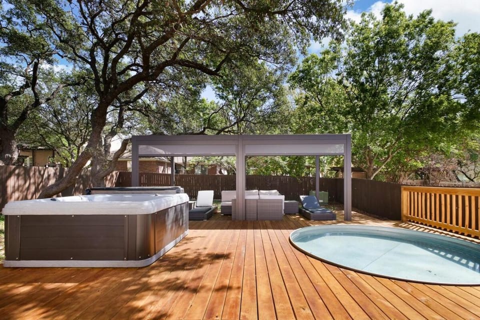 Hot Tub
