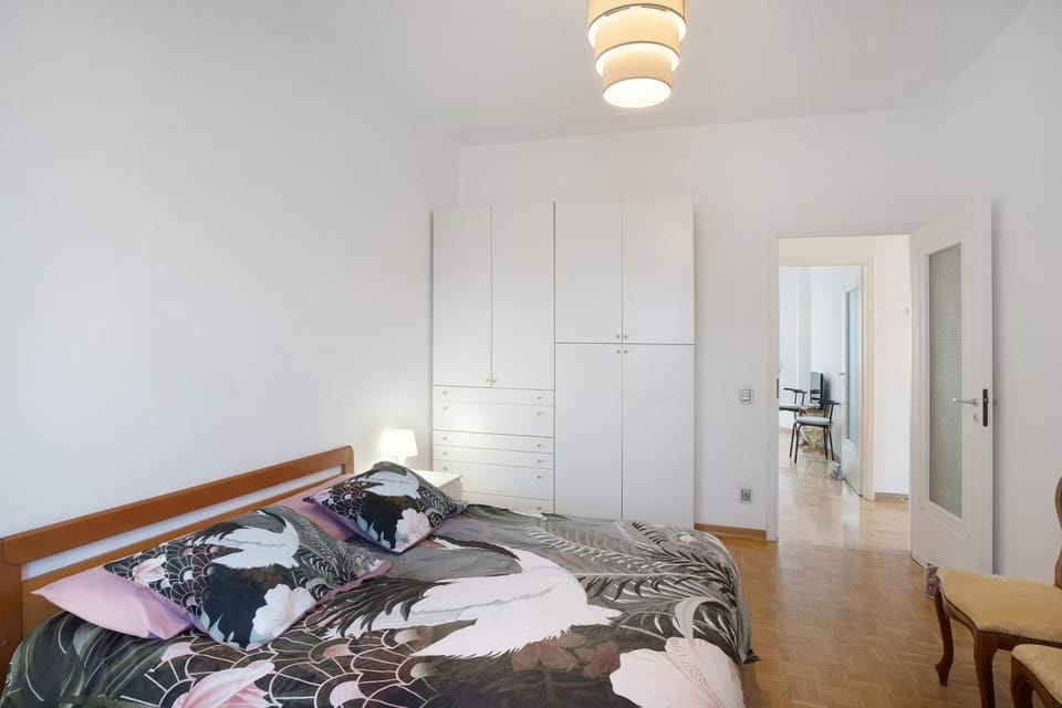 Living room, Bedroom