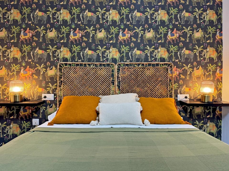Bed, Bedroom