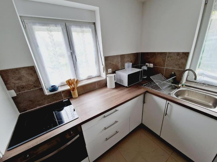 Maison calme et toute équipée avec jardin House in Hauts-de-France