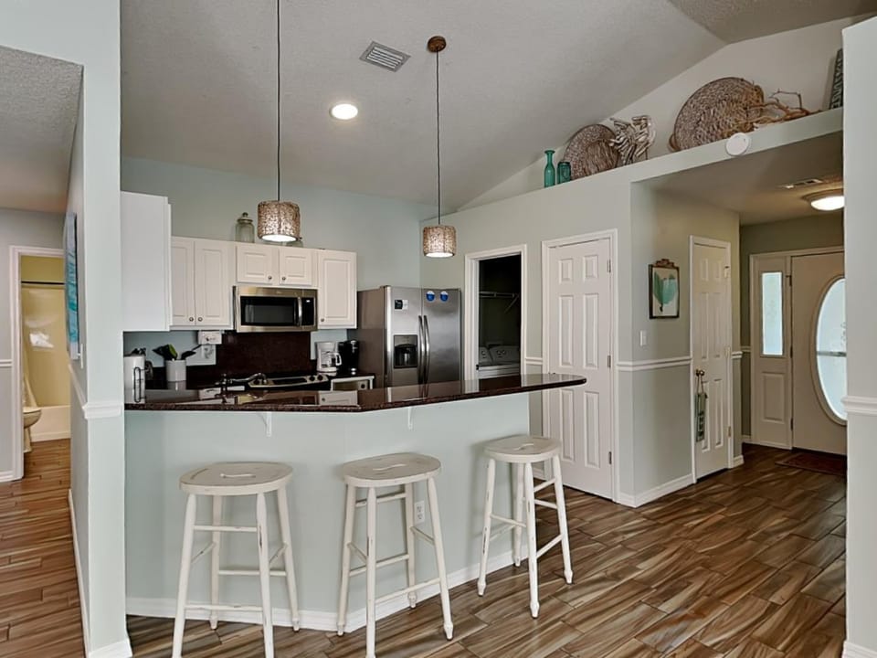 Emerald Port Of Call House in Miramar Beach