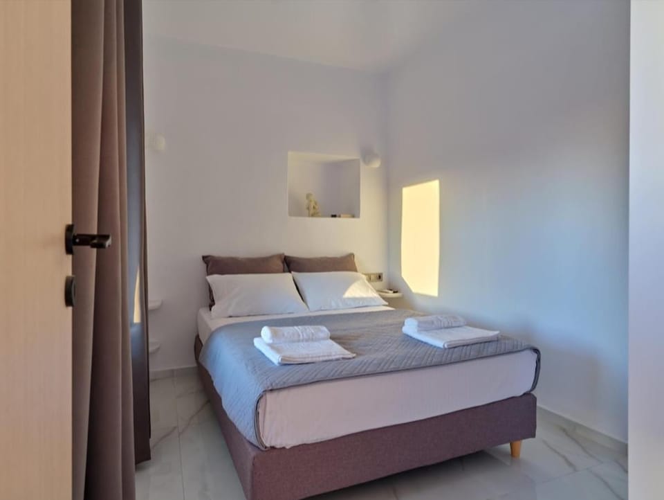 Climata House Apartment in Paros