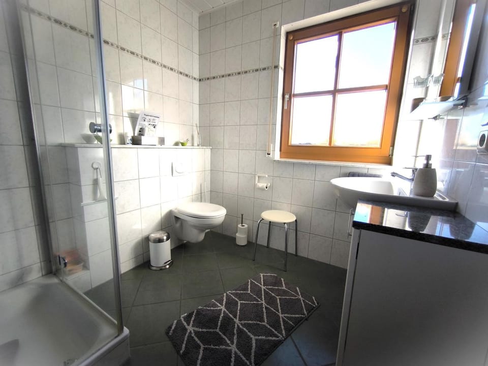 Shower, Toilet, Bathroom