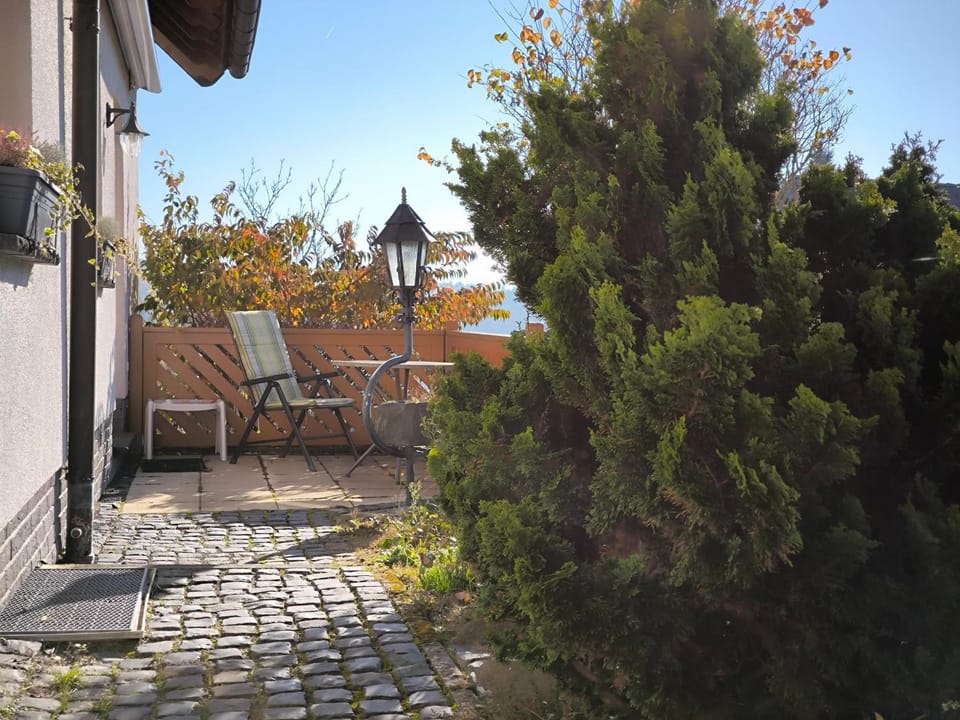Balcony/Terrace, Seating area, Garden view