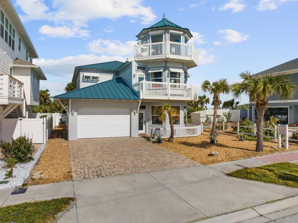 Pisces Rising | Oceanview Home with Pool & Hot Tub | Cupola | Balconies House in Flagler Beach