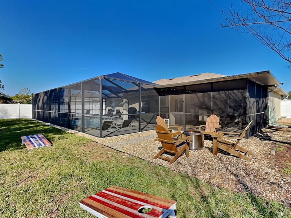 Patio, Garden, Seating area, Swimming pool